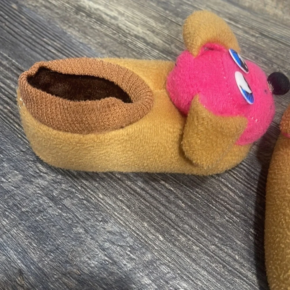 Kid’s slippers